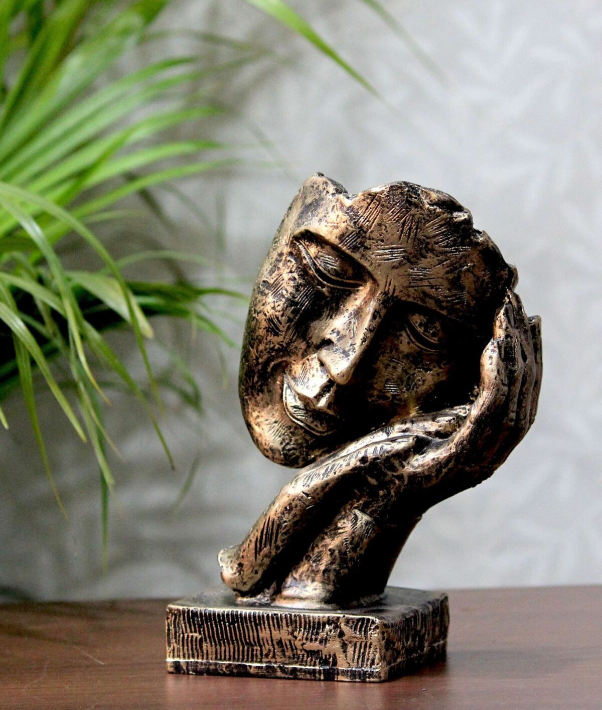 Resin Handcrafted Human Face Design with Hand on Face Decorative Showpiece Figurine, Multicolour - Image 4